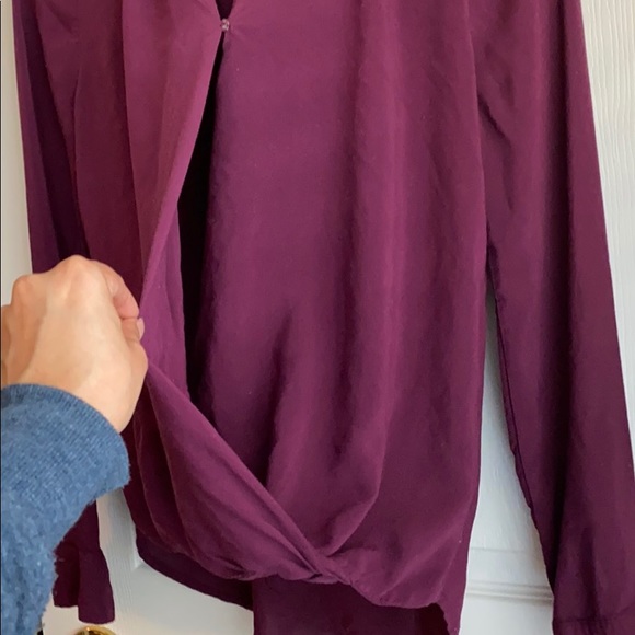 White House Black Market Mauve/Purple Blouse - Picture 7 of 8